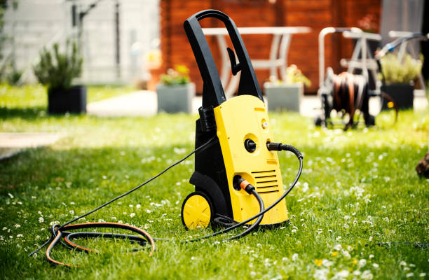Best Patio and Deck Pressure Washing  in Lakewood Park, FL